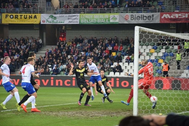 GKS Katowice w ostatniej akcji meczu wyrwał w Bielsku-Białej komplet punktów