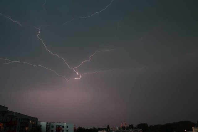 Pioruny nad Wysokim Stoczkiem.