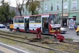 W centrum Częstochowy wykoleił się tramwaj. Są utrudnienia w ruchu ZDJĘCIA