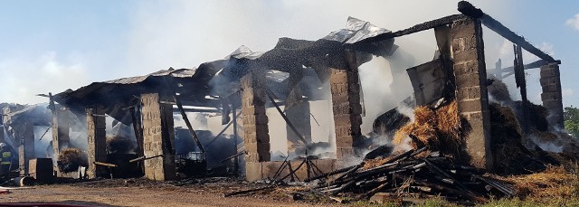 We wtorek strażacy zostali wezwani do pożaru stodoły w podsuwalskim Brodzie Nowym.