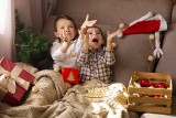 Świąteczne filmy dla dzieci. 5 produkcji, które spodobają się zarówno rodzicom, jak i dzieciom. Co obejrzeć w czasie przerwy świątecznej?