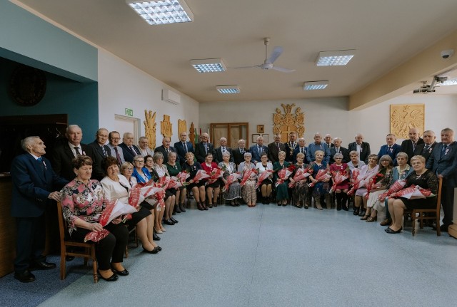 W uroczystości udział wzięło 21 par małżeńskich z terenu gminy Lipsko.