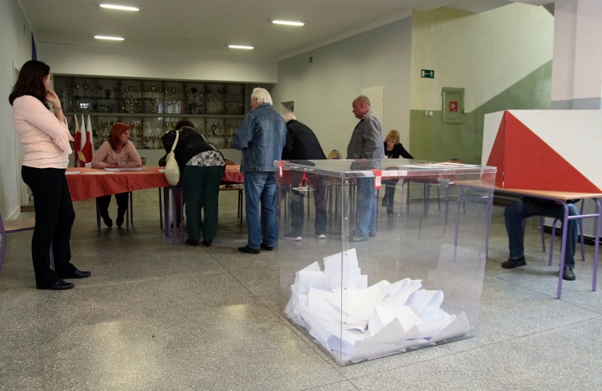 W gminie Grudziądz do g. 17 zagłosowało 34,28 proc....