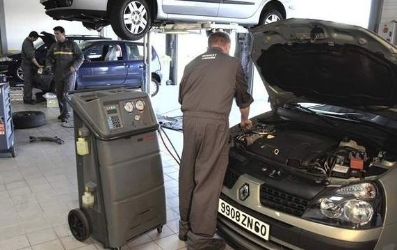 Letnia akcja serwisowa Renault dotyczy także przeglądu klimatyzacji