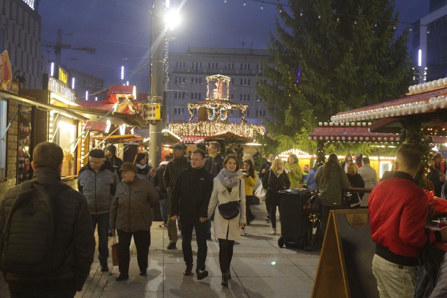 Jarmark Bożonarodzeniowy w Katowicach otwarty