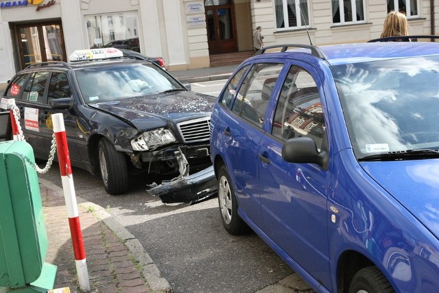 Do dwóch kolizji doszło dzisiaj (czwartek) rano w centrum Słupska. 