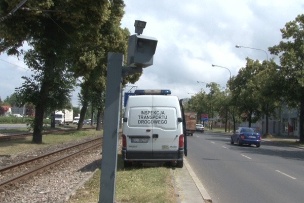 Po co komu fotoradary? Redakcyjne za i przeciw