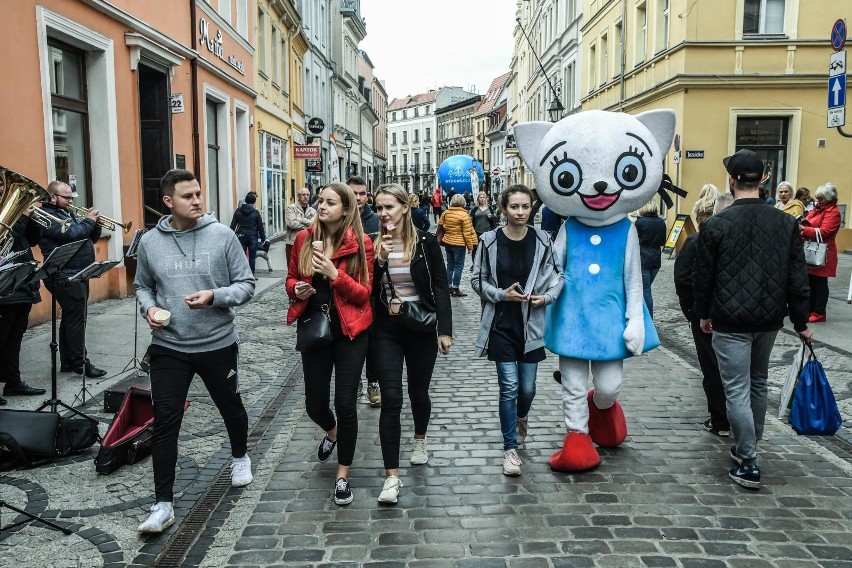 W sobotę, 12 października odbyło się Święto ulicy Długiej....