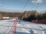 Które stoki narciarskie w Górach Świętokrzyskich są czynne? Sprawdziliśmy!