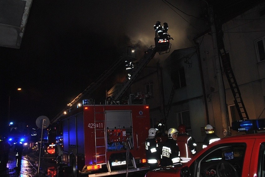 Pożar w Trzemesznie: Dziewięć rodzin bez dachu nad głową!