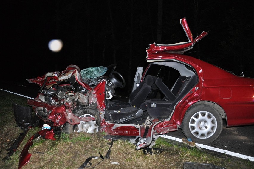 Śmiertelny wypadek w Kołaczach: W zderzeniu dwóch aut zginęły dwie osoby