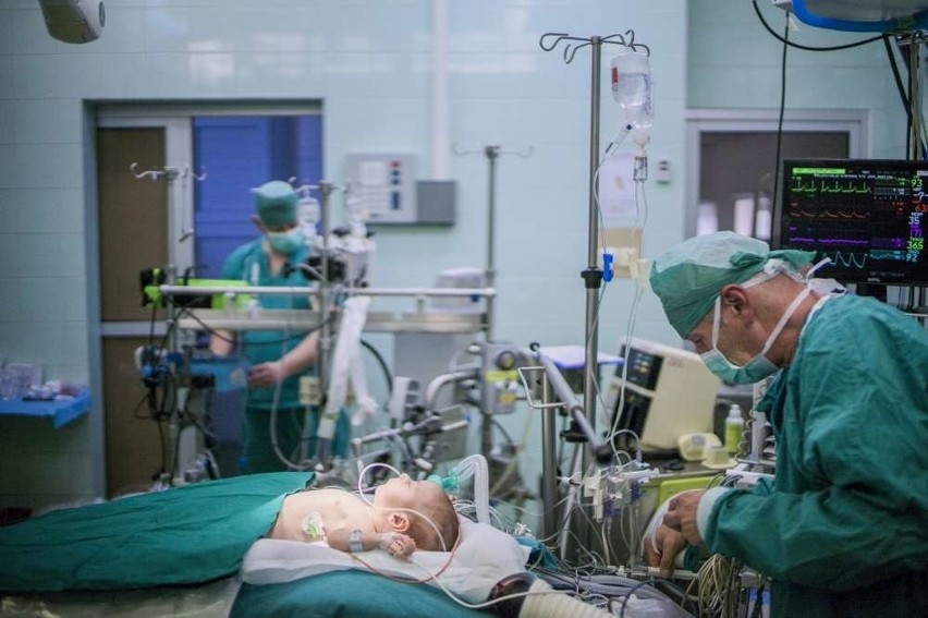 Życie codzienne kardiochirurgii dziecięcej w Poznaniu
