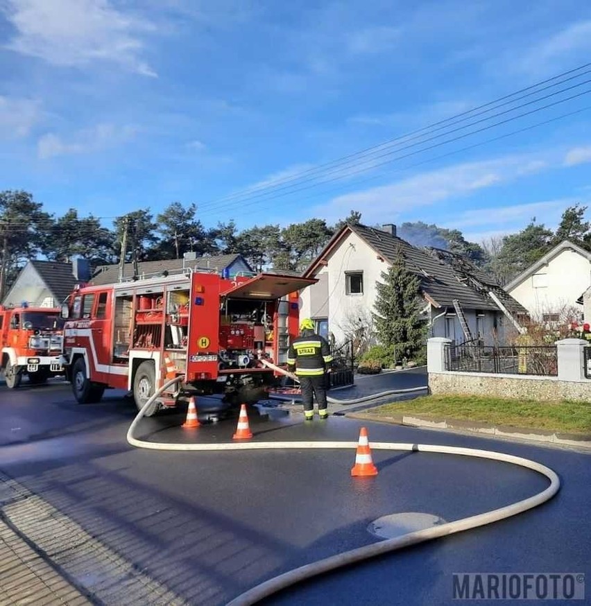 Pożar domu jednorodzinnego w Zawadzie.