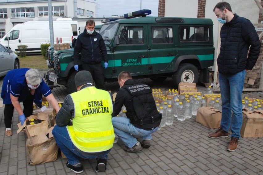 Koronawirus. Alkohol przechwycony przez pograniczników trafi do UCK w Gdańsku
