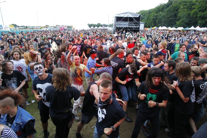 Jarocin Festiwal 2014 już 18 lipca. Tak bawił się Jarocin w...