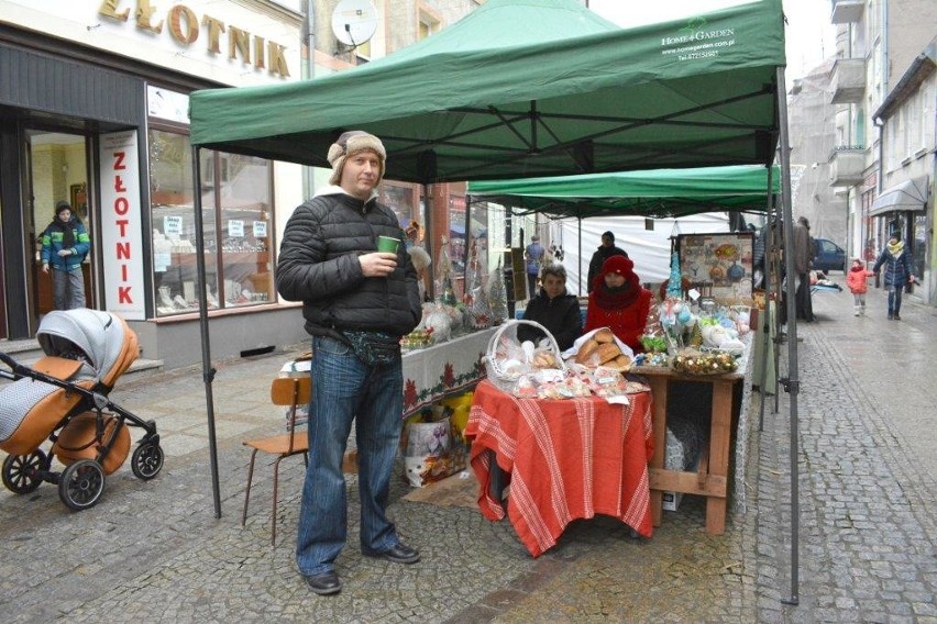 Jarmark świąteczny w Połczynie Zdroju to wydarzenie z...