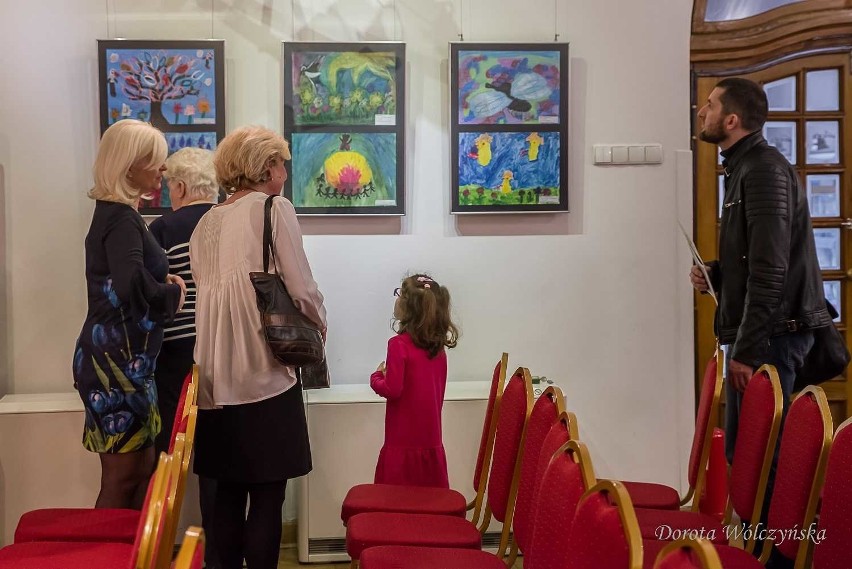 Radom. Finał konkursu plastycznego "Muzyką malowane" w...