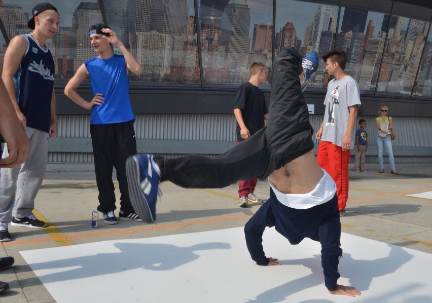 Breakdance na dachu w Galerii Łódzkiej [FILM, zdjęcia]