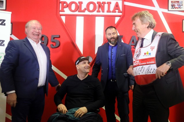 Od lewej: Jerzy Kanclerz, Tomasz Gollob, Zbigniew Leszczyński (właściciel firmy Zooleszcz, która jest sponsorem tytularnym Polonii) oraz Zbigniew Boniek