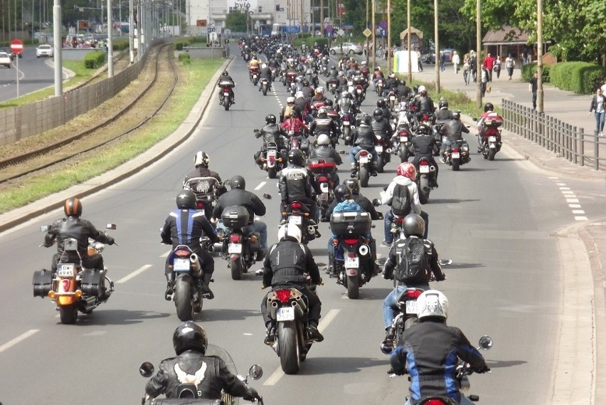 Motoserce 2014 we Wrocławiu: ponad tysiąc motocyklistów przejechało przez centrum (ZDJĘCIA, FILMY)