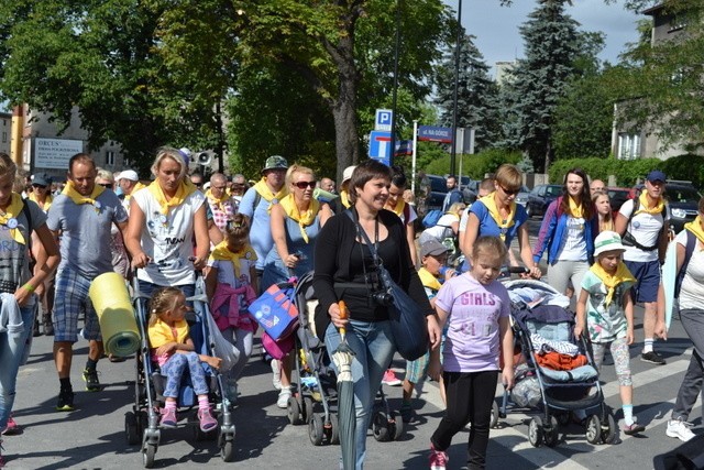 Rybnicka Pielgrzymka na Jasną Górę Wyruszyła