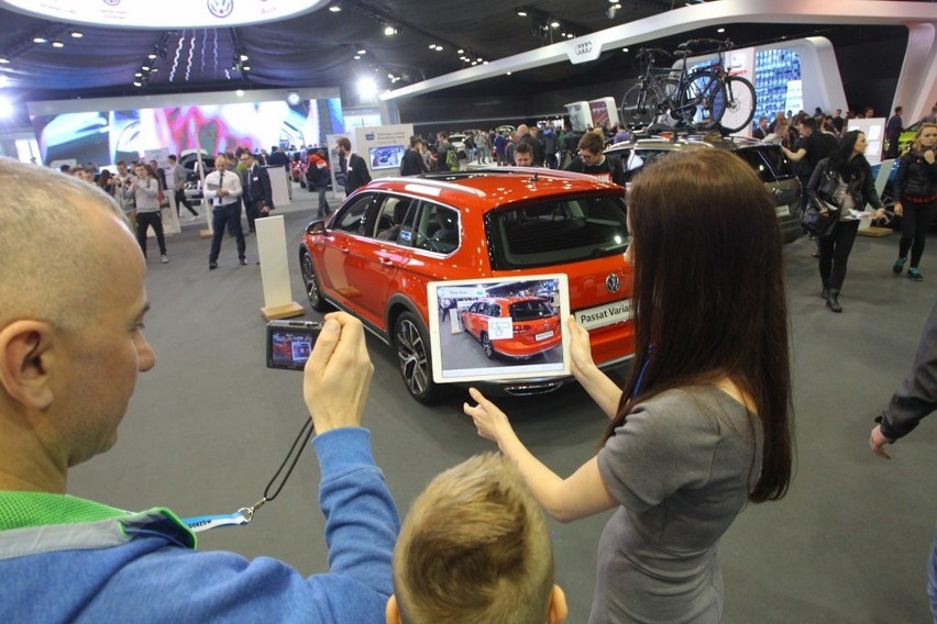 Motor Show 2016: Tłumy zwiedzających na MTP