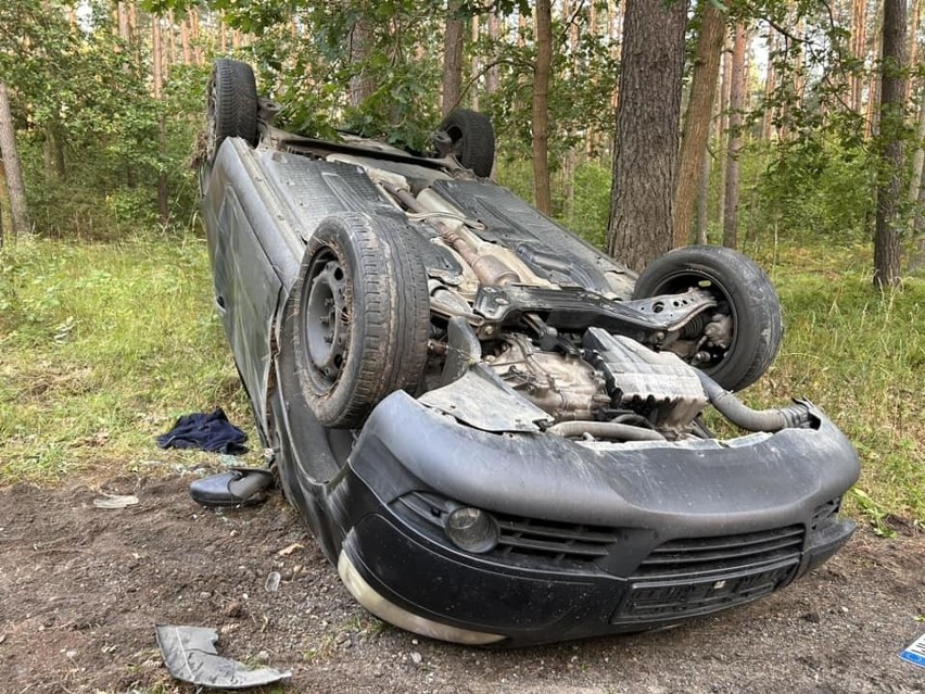 Kolizja w Małaszku, gm. Długosiodło. 6.07.2023 doszło do zderzenia dwóch samochodów osobowych