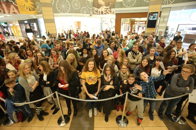 Premiera książki Harry Potter i Przeklęte Dziecko w Katowicach odbyła się w Silesia City Center w Empiku