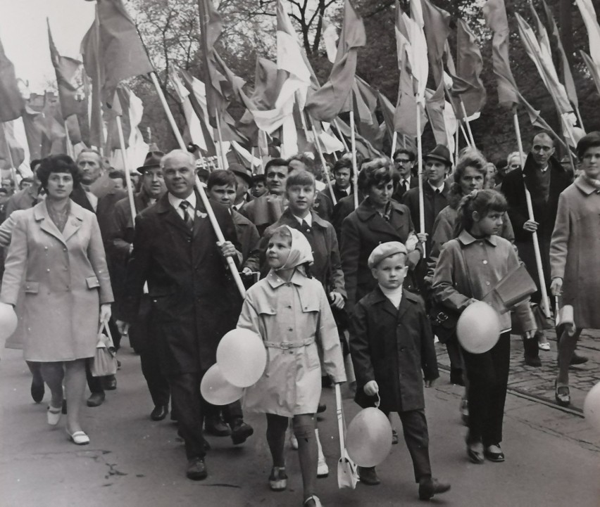 Obchody Święta Pracy w Krakowie w latach 70. i 80.