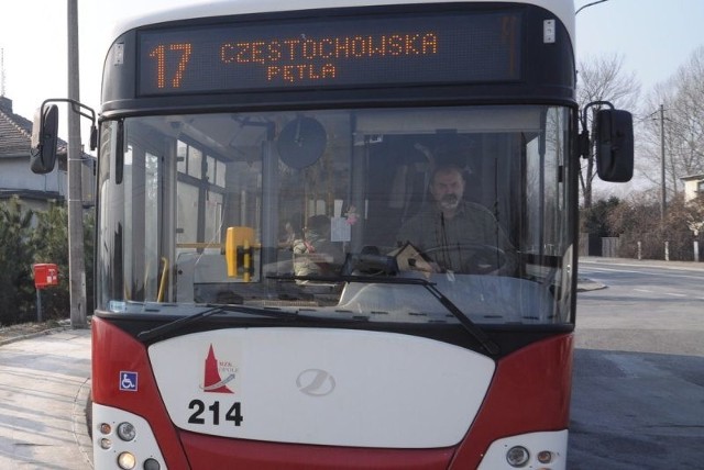 Autobusy jadące w kierunku pętli na ulicy Częstochowskiej nadal będą przemieszczać się ulicą Kośnego i Katowicką.