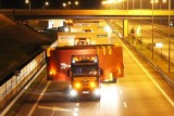 Gigantyczny transport przedzierał się przez Opolszczyznę [wideo]