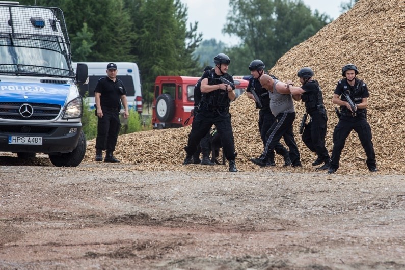 Wielkie ćwiczenia strażaków, policjantów i energetyków na terenie Enea Elektrowni Połaniec