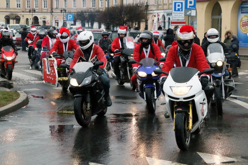 Motomikołaje znów odpalili swoje maszyny. Zbierają pieniądze dla dzieci (ZDJĘCIA, WIDEO)