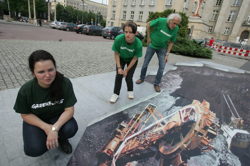 Wielka dziura w Katowicach! Greenpeace przeciwko kopalniom...