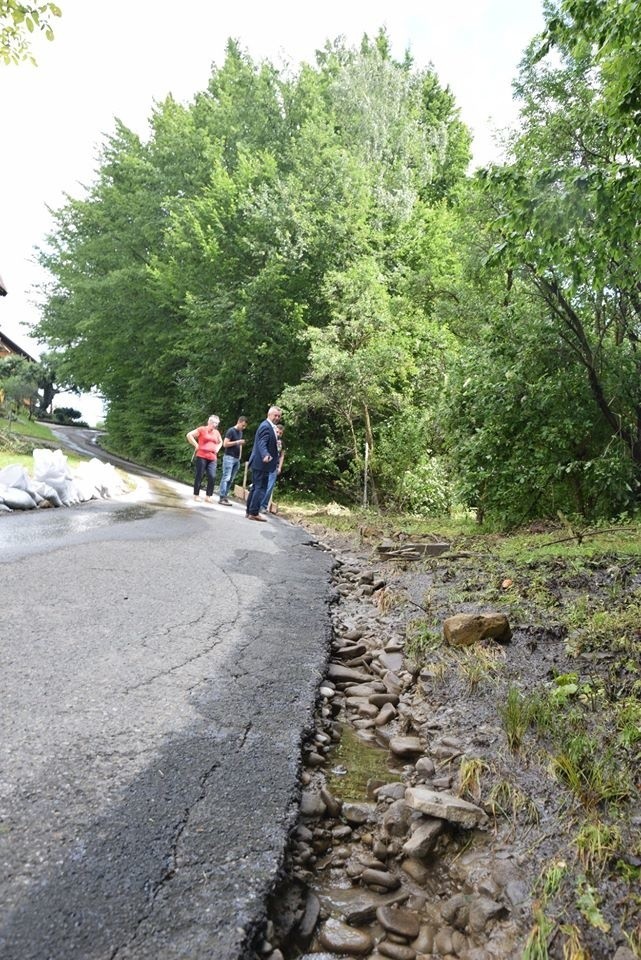 Stary Sącz. Ulewne deszcze uszkodziły 9 mostów i 21 kilometrów dróg