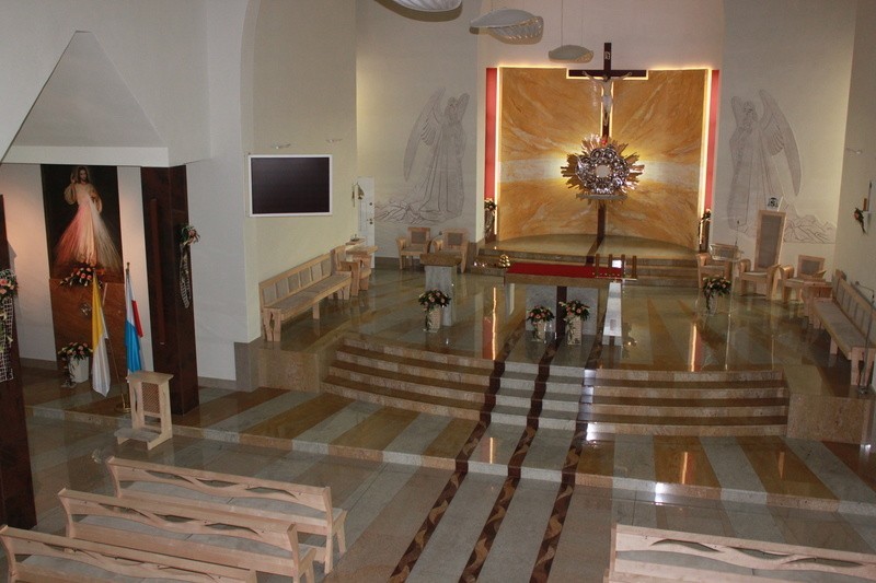 Wnętrze świątyni w Odolionie.