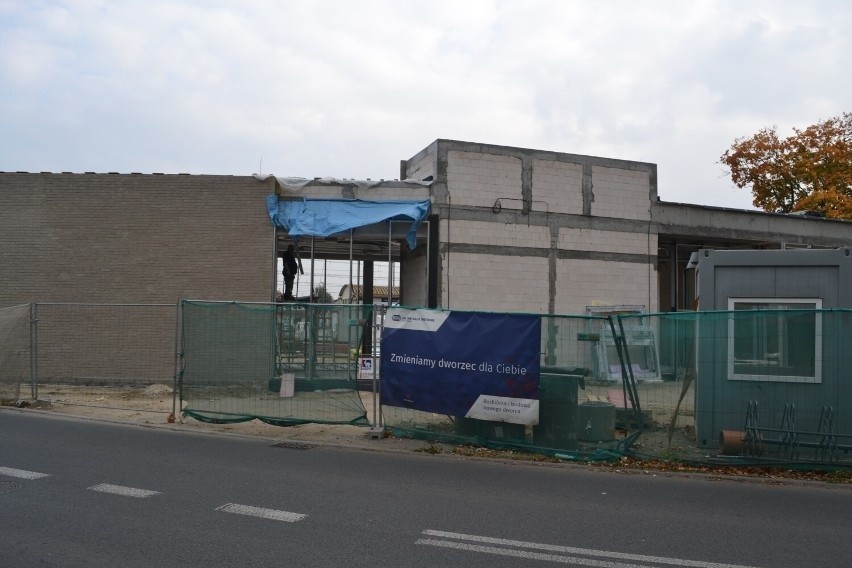 Budowa dworca PKP w Pruszczu Gdańskim - postawiono już pierwsze ściany. Jak posuwają się prace? Kiedy dworzec w Pruszczu będzie otwarty?
