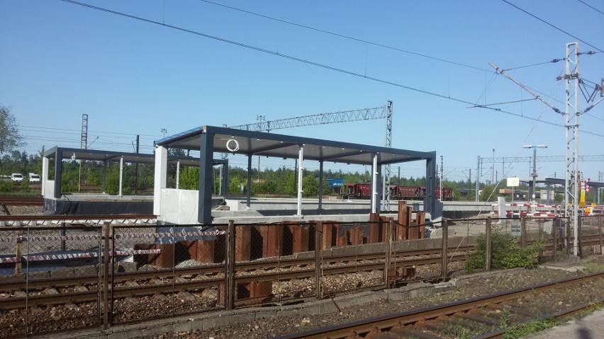 Trwa modernizacja peronów na dworcu Jaworzno Szczakowa
