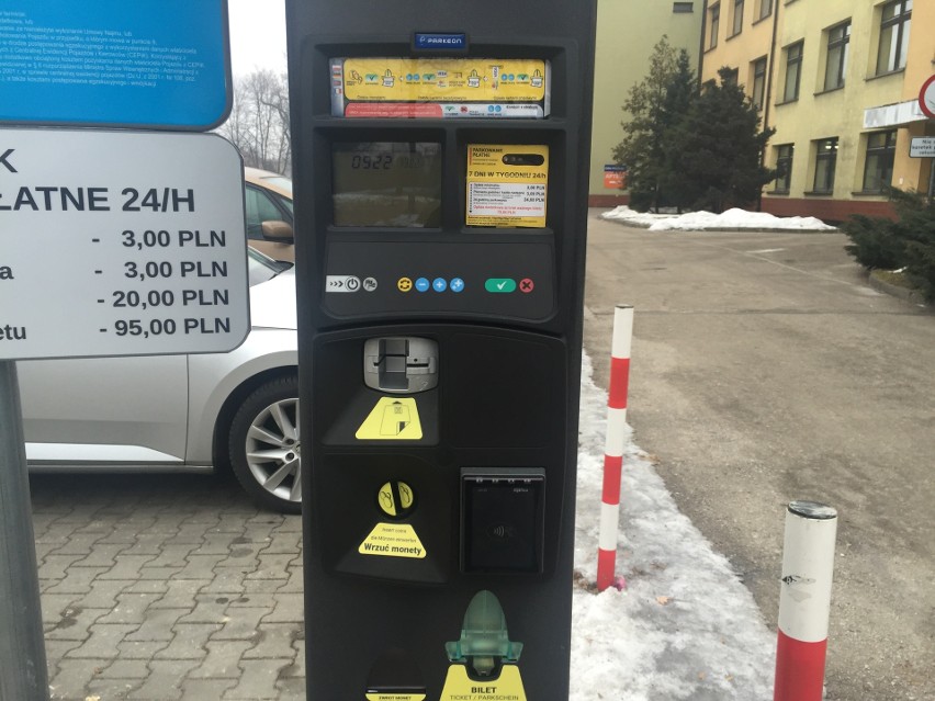 Parking przed szpitalem w Pszczynie jest płatny