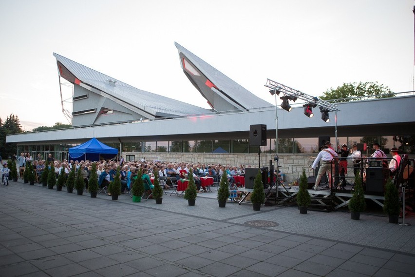 Tarnów. Wystartował Festiwal Muzyczne Tarasy [ZDJĘCIA]