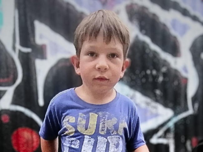 Miał nigdy nie chodzić, ale rehabilitacja działa cuda! 6-letni Ignaś Sobczak z Kielc nadal potrzebuje naszego wsparcia