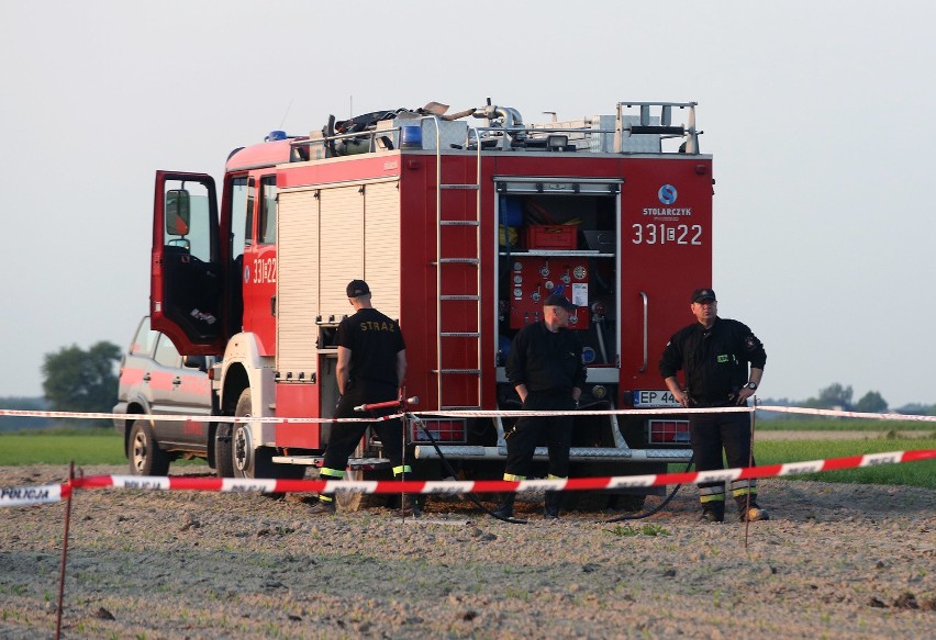 Wypadek awionetki w Milejowcu koło Piotrkowa Trybunalskiego [ZDJĘCIA]