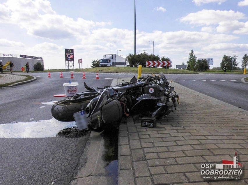 Wypadek motocyklisty na obwodnicy Dobrodzienia.