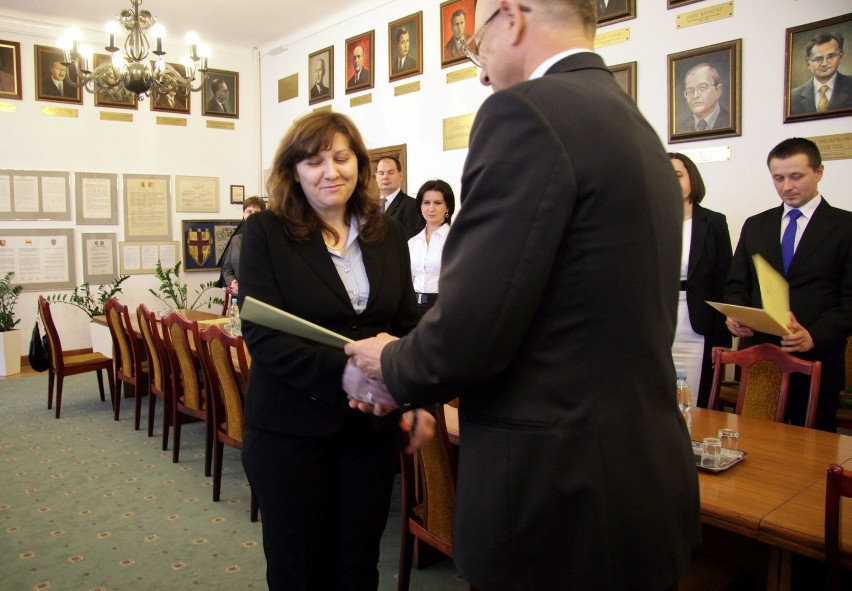 Pedagodzy odebrali z rąk prezydenta akty nadania stopnia...