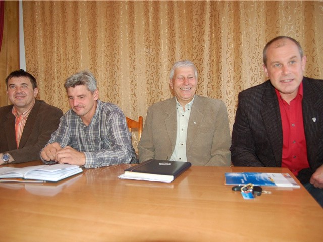 Działacze Gryfa jeszcze razem &#8211; od lewej Grzegorz Poczobut, Marek Kosicki, Kazimierz Margol i Maciej Kaźmierski.