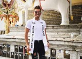 Alwernia. Michał Grudzień poleciał do Tajlandii. Będzie reprezentować Polskę w konkursie Mister Global 2019