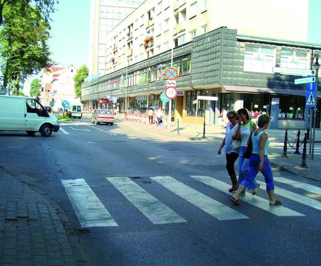 Fragment ulicy Mickiewicza w Ełku, od Wojska Polskiego do Marii Konopnickiej został już przebudowany. Na remont czeka kolejny odcinek. Inwestycja zostanie dofinansowana z RPO.