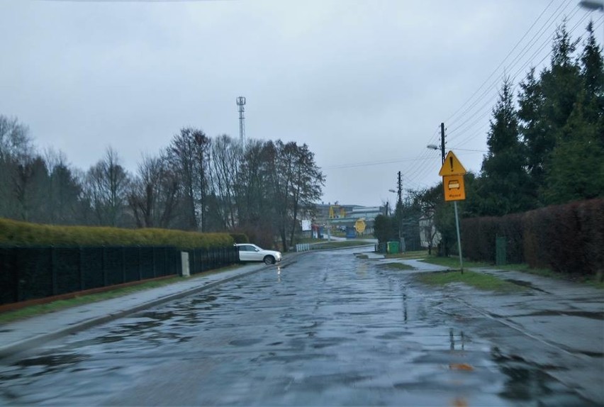 Dobrzany. Ulica Jana Pawła II do remontu.  Już jest wykonawca  