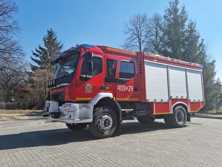 Nowy wóz strażacki OSP w Sarnowie sprawdził się już w...