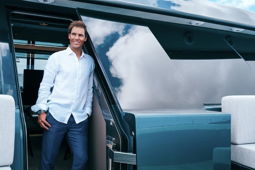 Rafael Nadal na pokładzie luksusowego katamaranu Great White. Słynny tenisista zamówił jednostkę w Gdańsku w stoczni Sunreef Yachts ZDJĘCIA